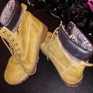 women's work boot timberland-style